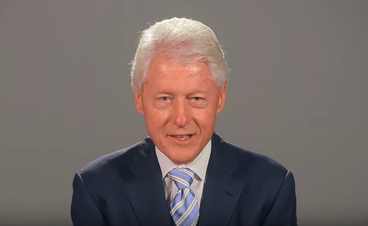 Former President Clinton congratulates the AAEF on 20th Anniversary
