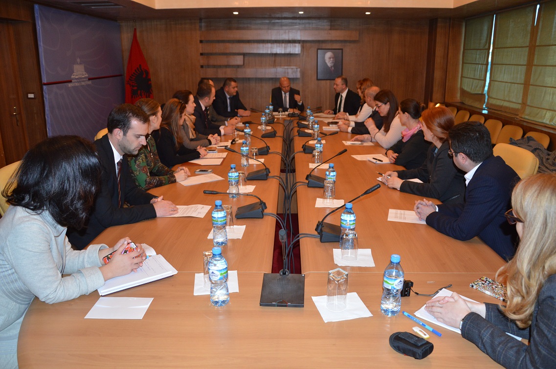 LEAD Albania 2016 meets with Minister of Justice Ylli Manjani