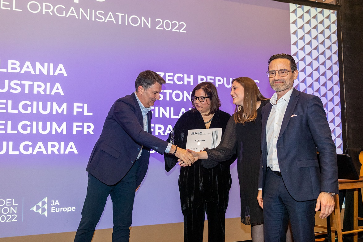 Junior Achievement of Albania awarded JA Europe Model Organization for 2022